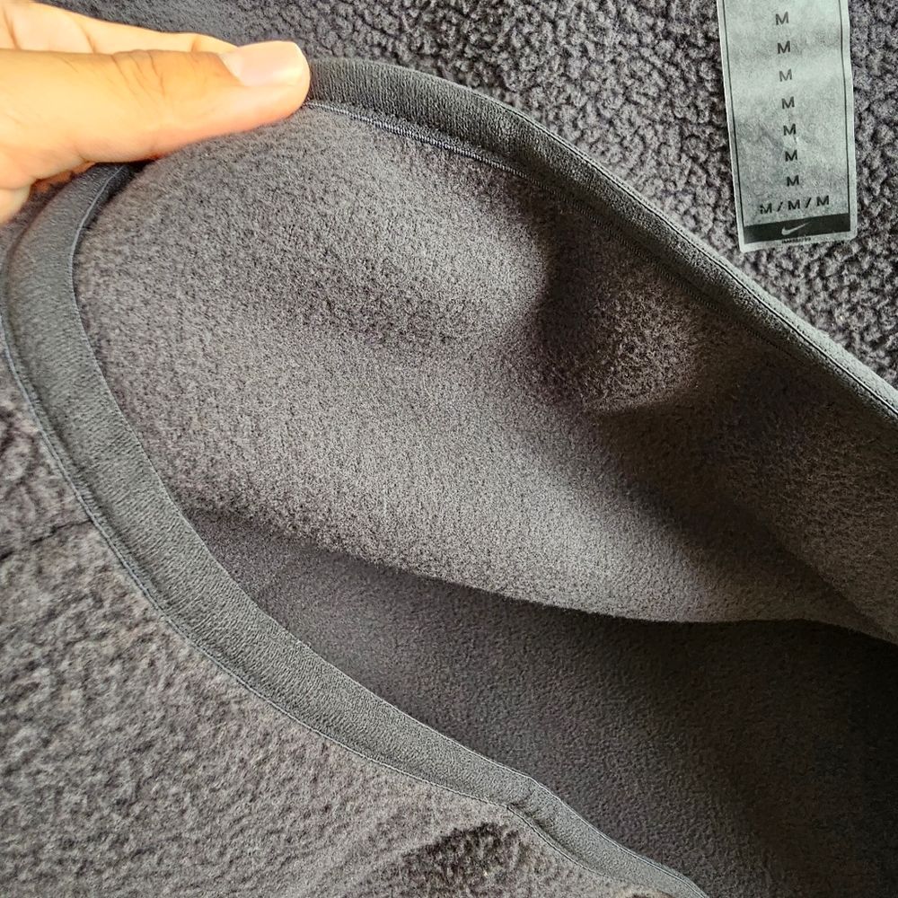 Nike Sportswear Essential Sherpa Sweatshirt Men's M Black White DD5017-010 NSW - Picture 13 of 16